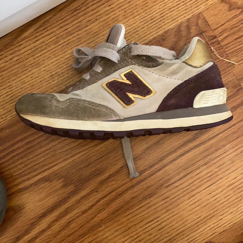 Girls new balance shoes